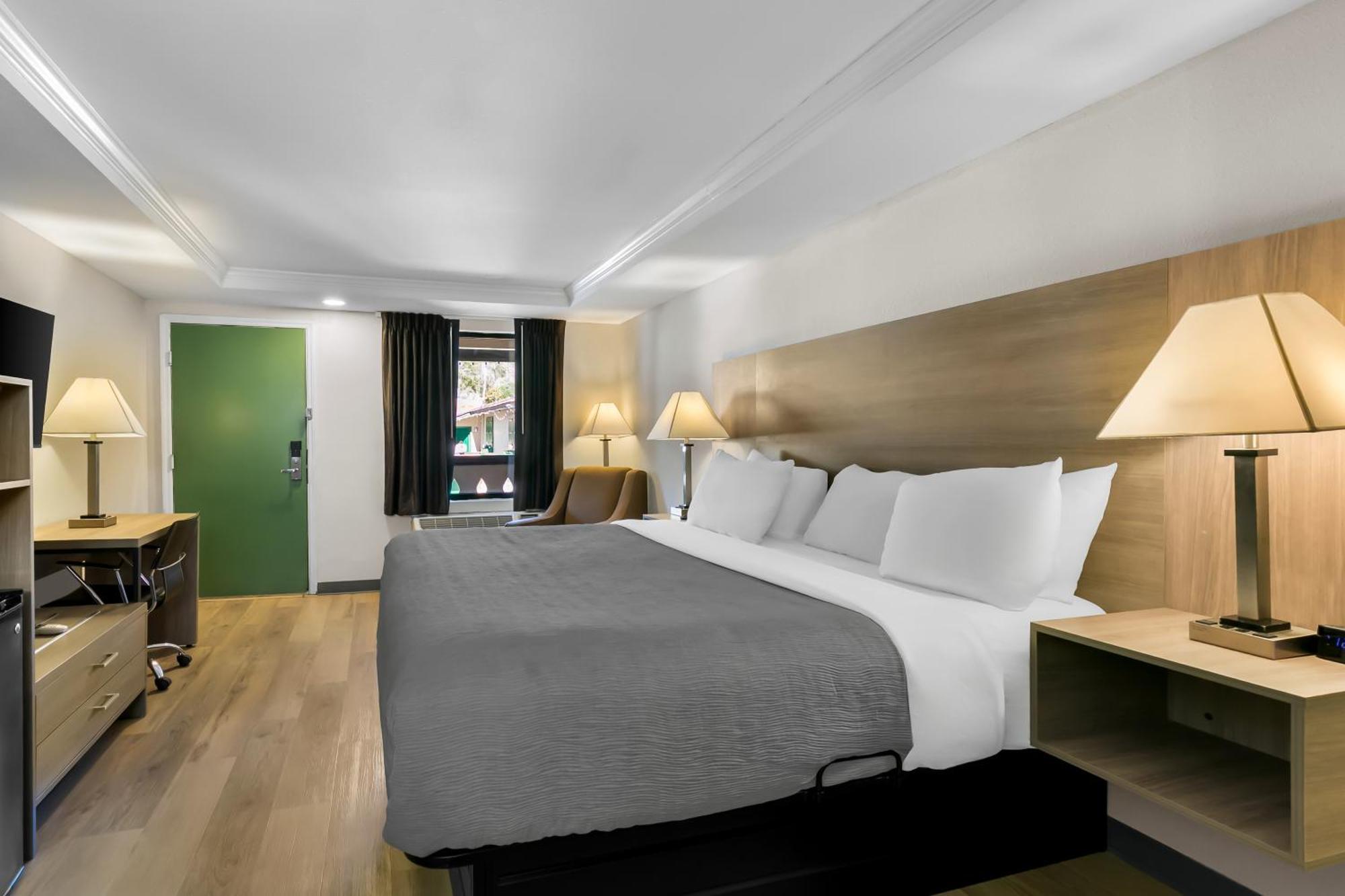 Quality Inn Downtown Helen Eksteriør billede